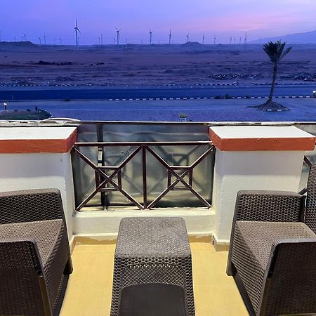 La Sirena Double Room With Mountain View, Families And Couples Only, Extra Of 150 Egyptian Pounds Per Person Per Stay ,To Be Paid To The Resort Ain Sukhna Exterior photo