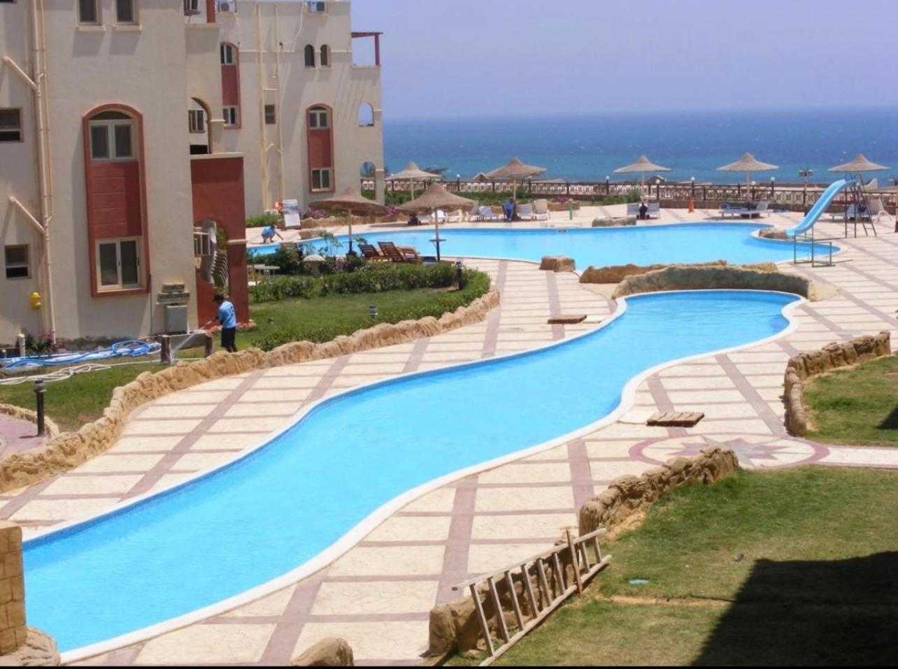 La Sirena Double Room With Mountain View, Families And Couples Only, Extra Of 150 Egyptian Pounds Per Person Per Stay ,To Be Paid To The Resort Ain Sukhna Exterior photo